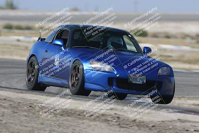 media/Oct-18-2025-Speed Ventures (Sat) [[8b3b7cf525]]/Green/Session 3 (Sunset)/